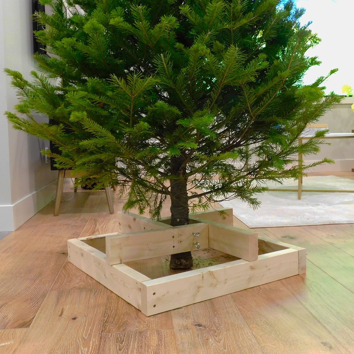 DIY christmas tree stand