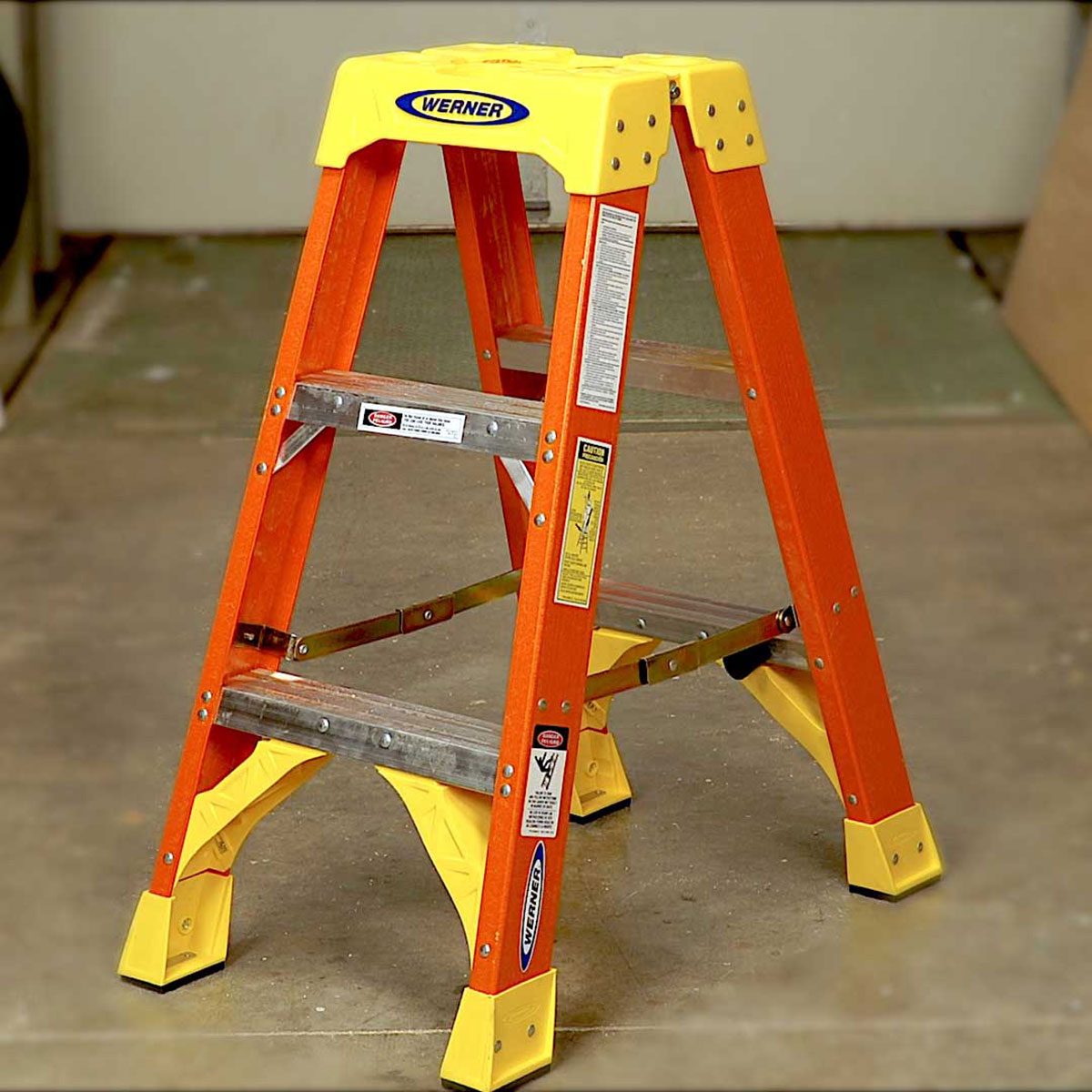 Ingenious new safety device for ladders 