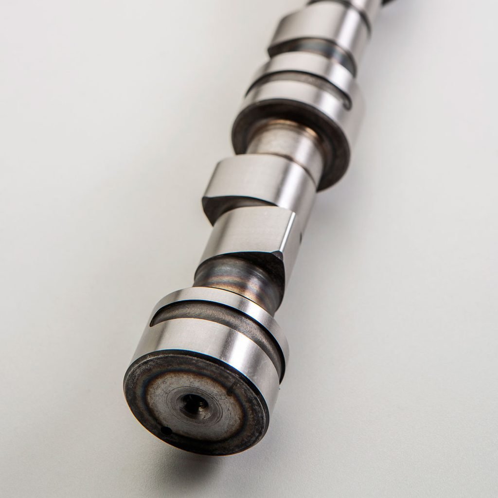 Automobile camshaft on neutral surface