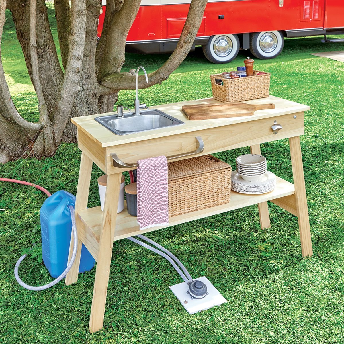 How to Build a Portable Prep Table for Your RV Road Trip