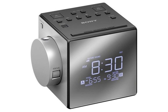 02_Best-smart-alarm-clocks-for-couples