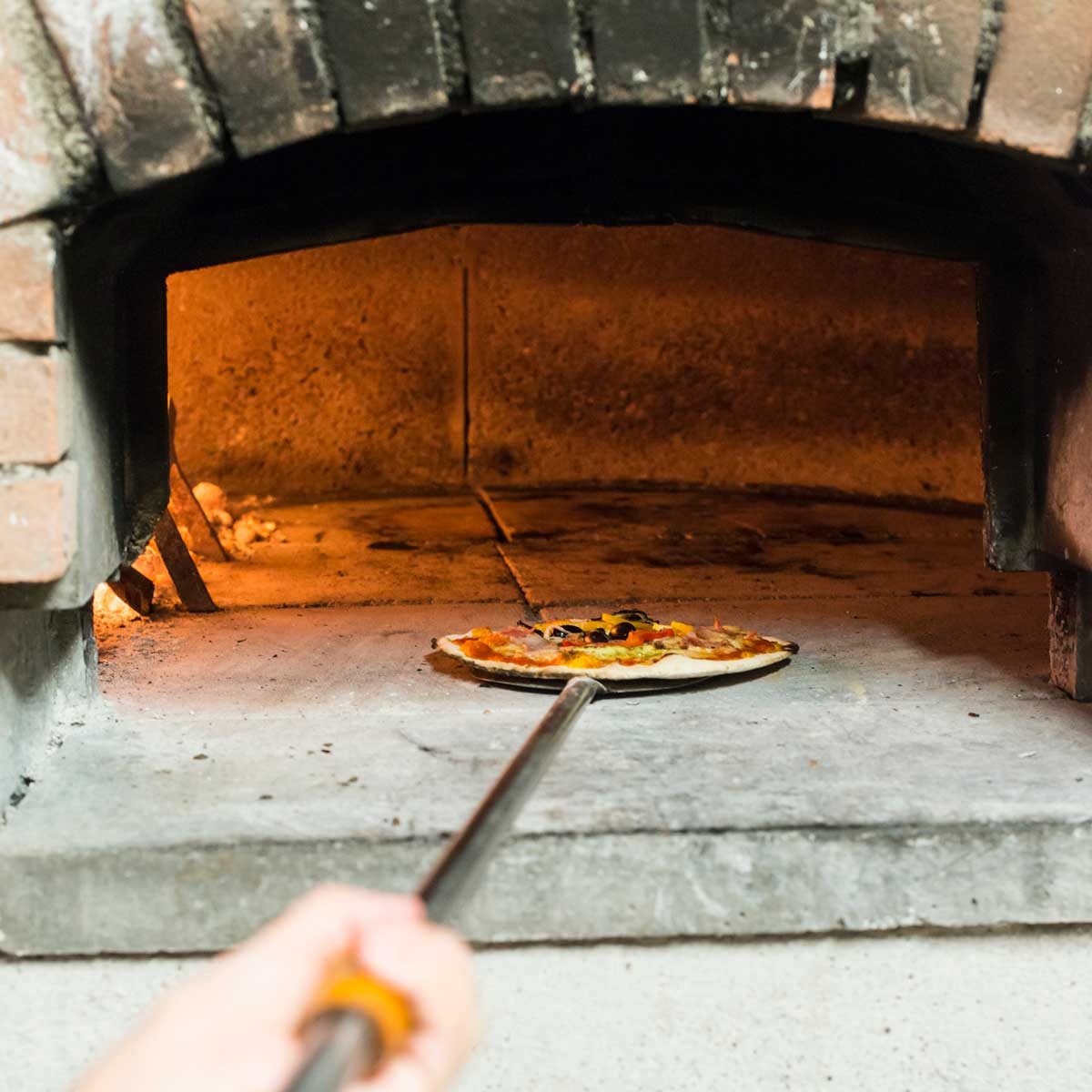 How to Properly Clean an Outdoor Pizza Oven