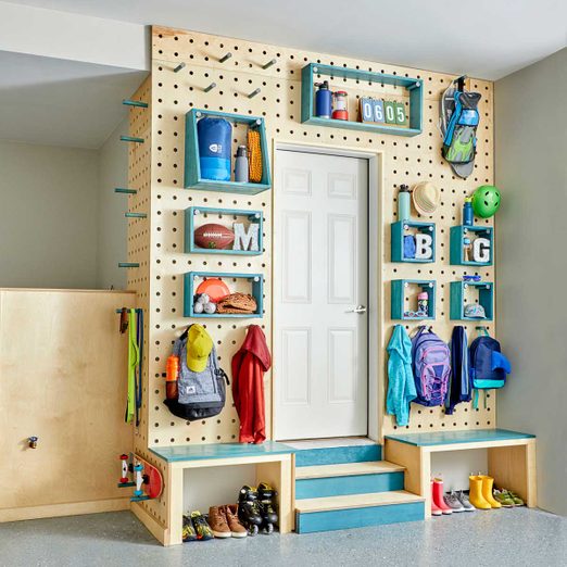 Storage wall