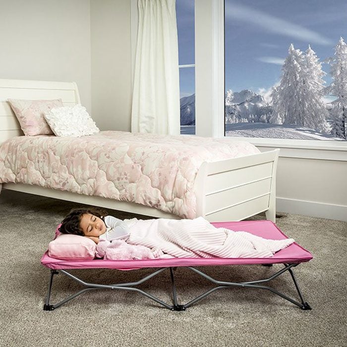 Regalo My Cot Portable Toddler Bed