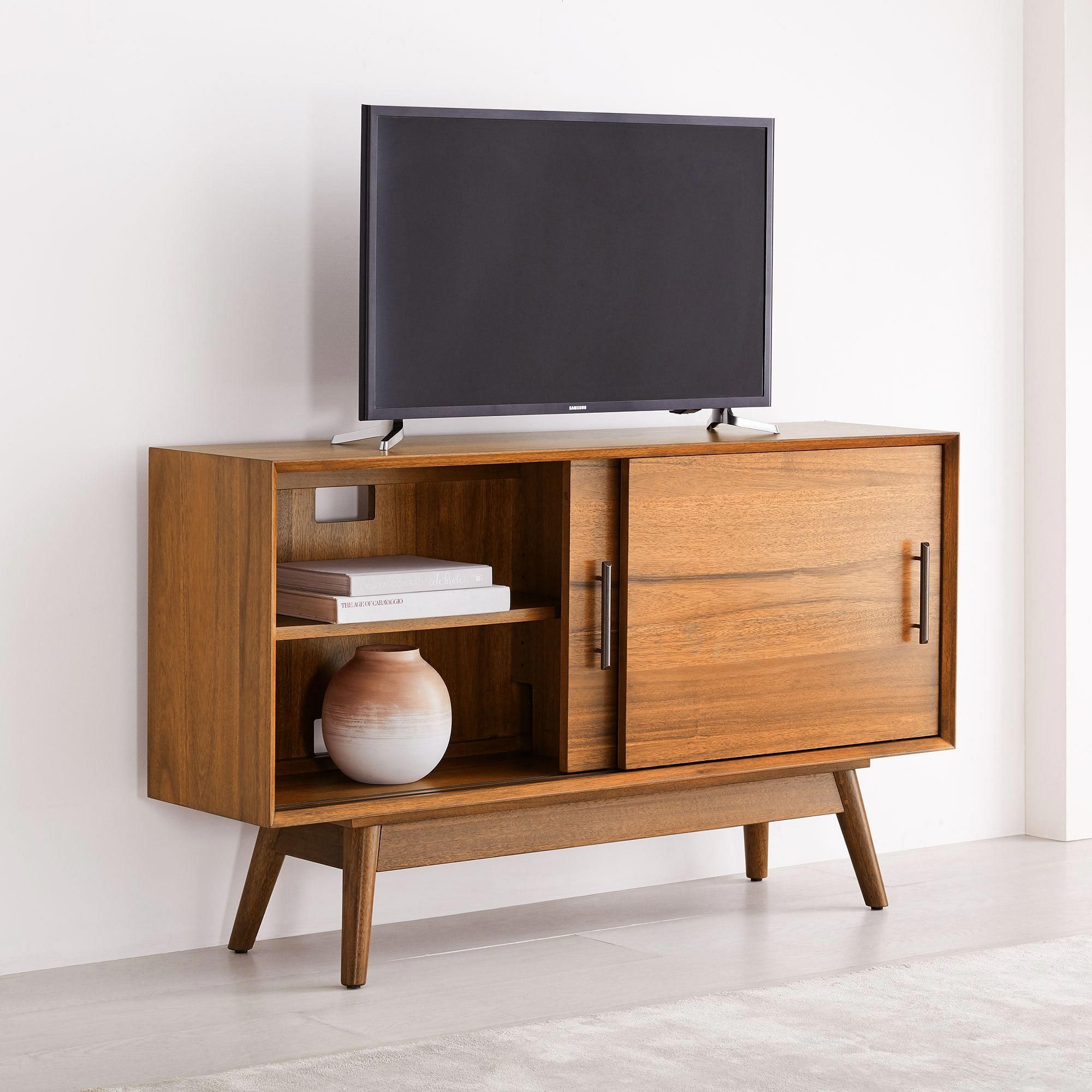 8 Best TV Stands for Small Spaces