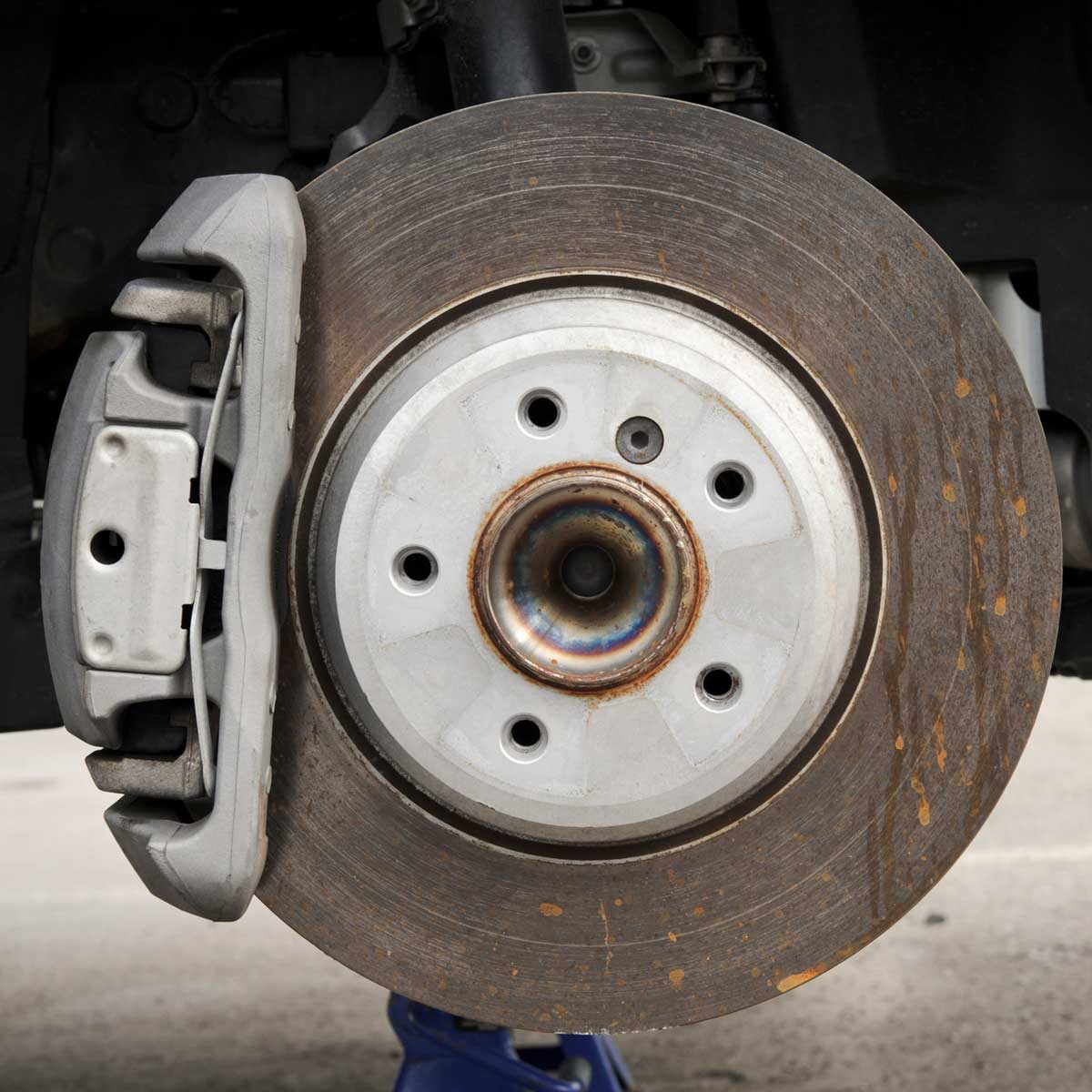 How Do Car Brakes Work and How To Tell When They Go Bad