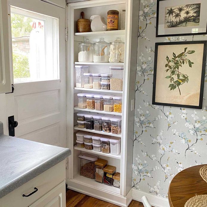 10 Small Kitchen Decor and Design Ideas | The Family Handyman