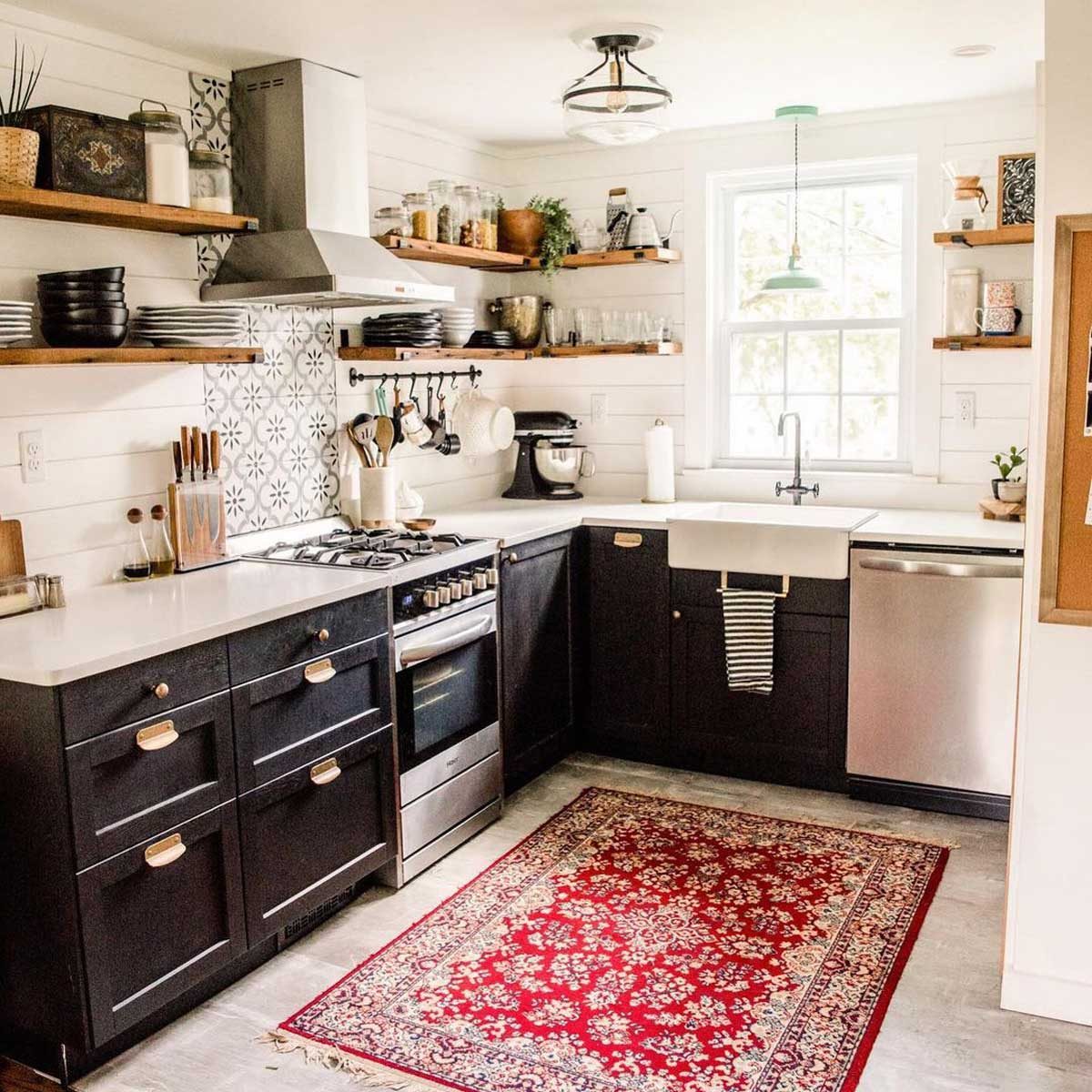 16 Small Kitchen Decor Ideas & Pictures