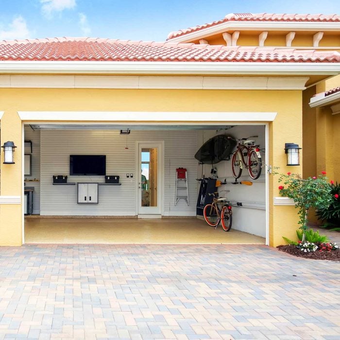 Organized garage