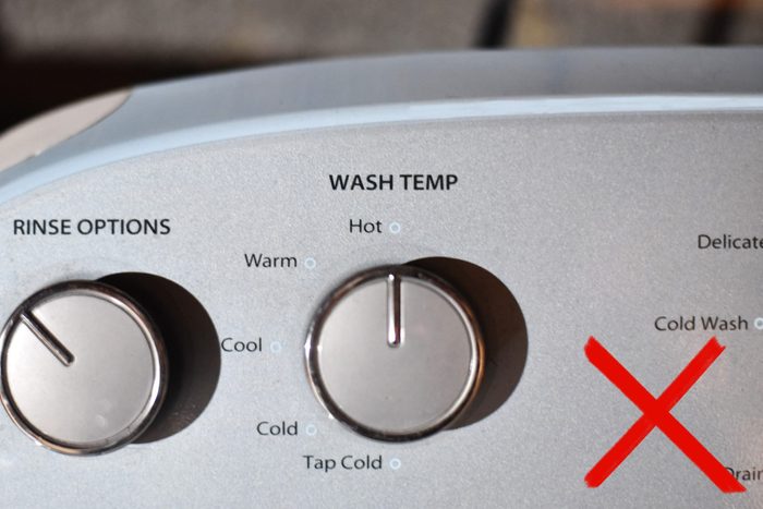 water temperature knob on laundry machine