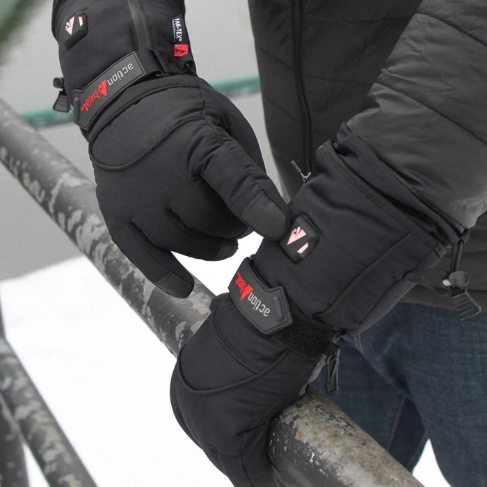 Men's Actionheat 5v Battery Heated Snow Gloves Ecomm Scheels.com