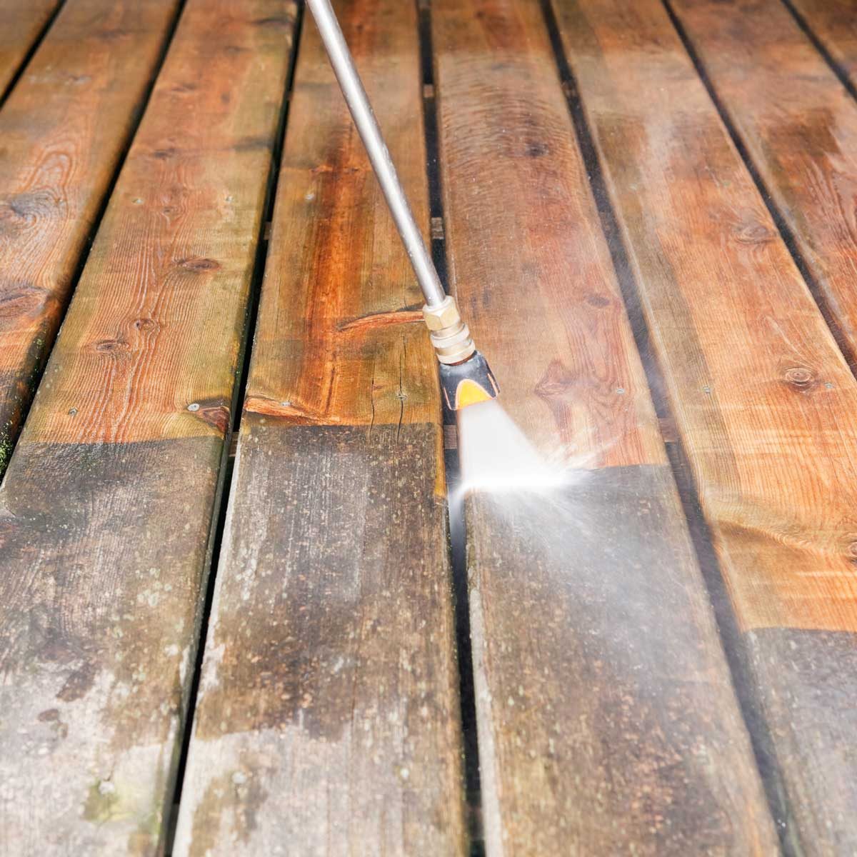 Deck Cleaning Brentwood Tn