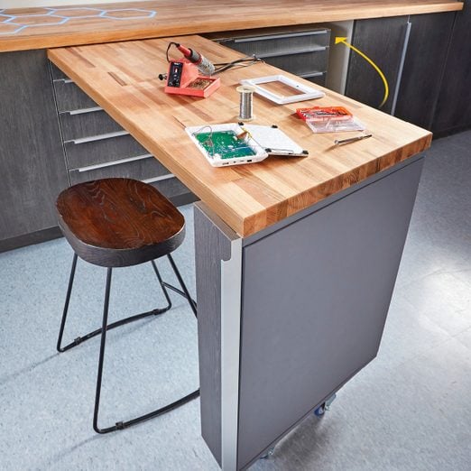 How To Build A Swing Out Countertop, Diy Fold Down Countertop Extension