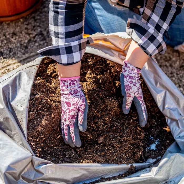 potting soil bagged