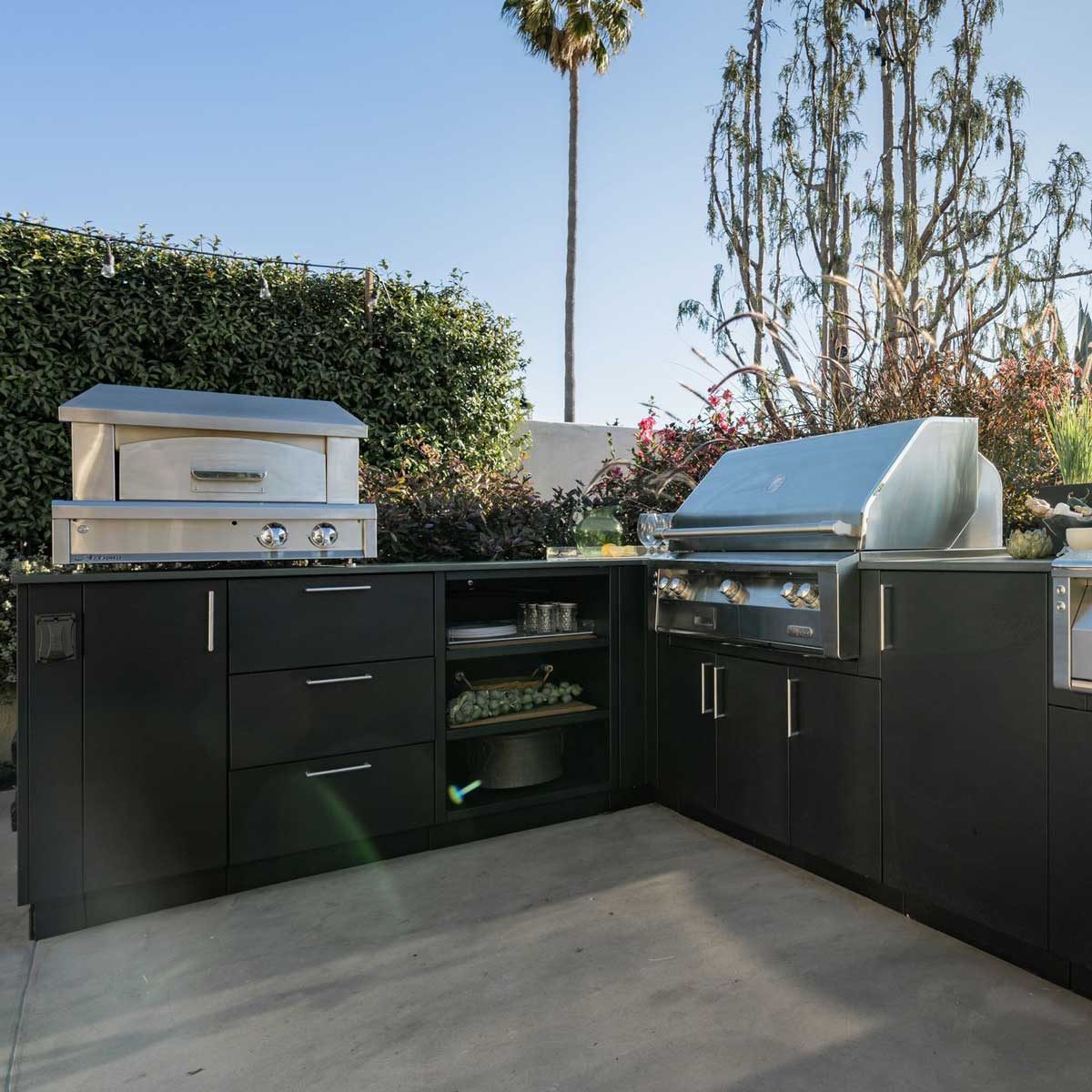 Outdoor Kitchen Components: 6 Must-Haves For A Perfect Island