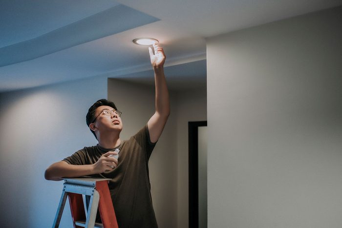 Installing Lighting Gettyimages 1219562390