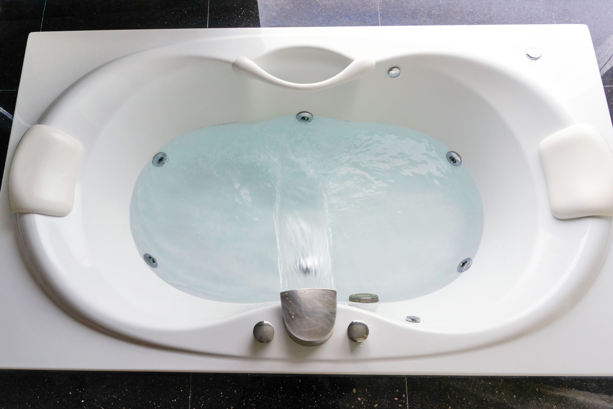 whirlpool bathtub from above