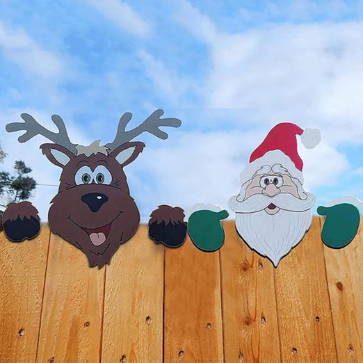 9 Outrageous Outdoor Holiday Decorations You Have to See 2021