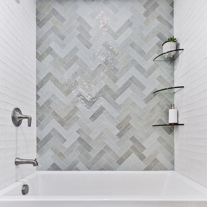 8 Bathtub And Shower Combo Ideas The Family Handyman - Bathroom Design With Shower Over Bath