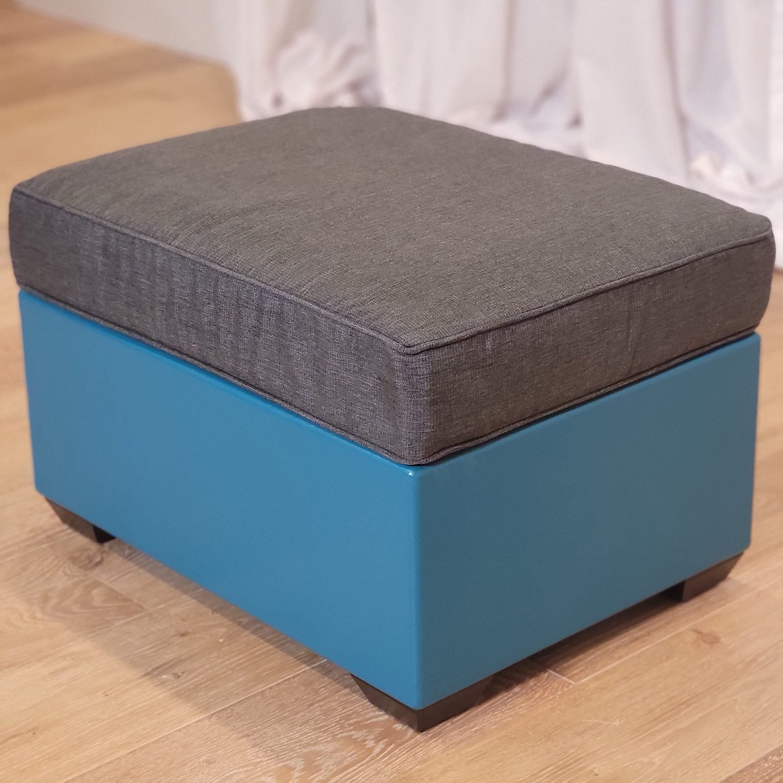 How to Make a DIY Storage Ottoman