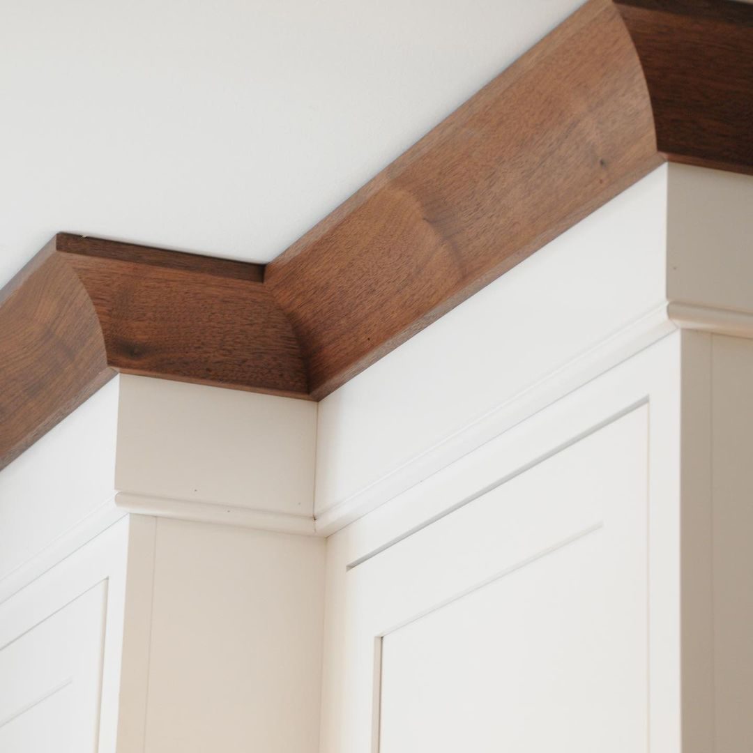 Stained Wood Crown Molding Courtesy Pinestreetcarpenters Insagram 