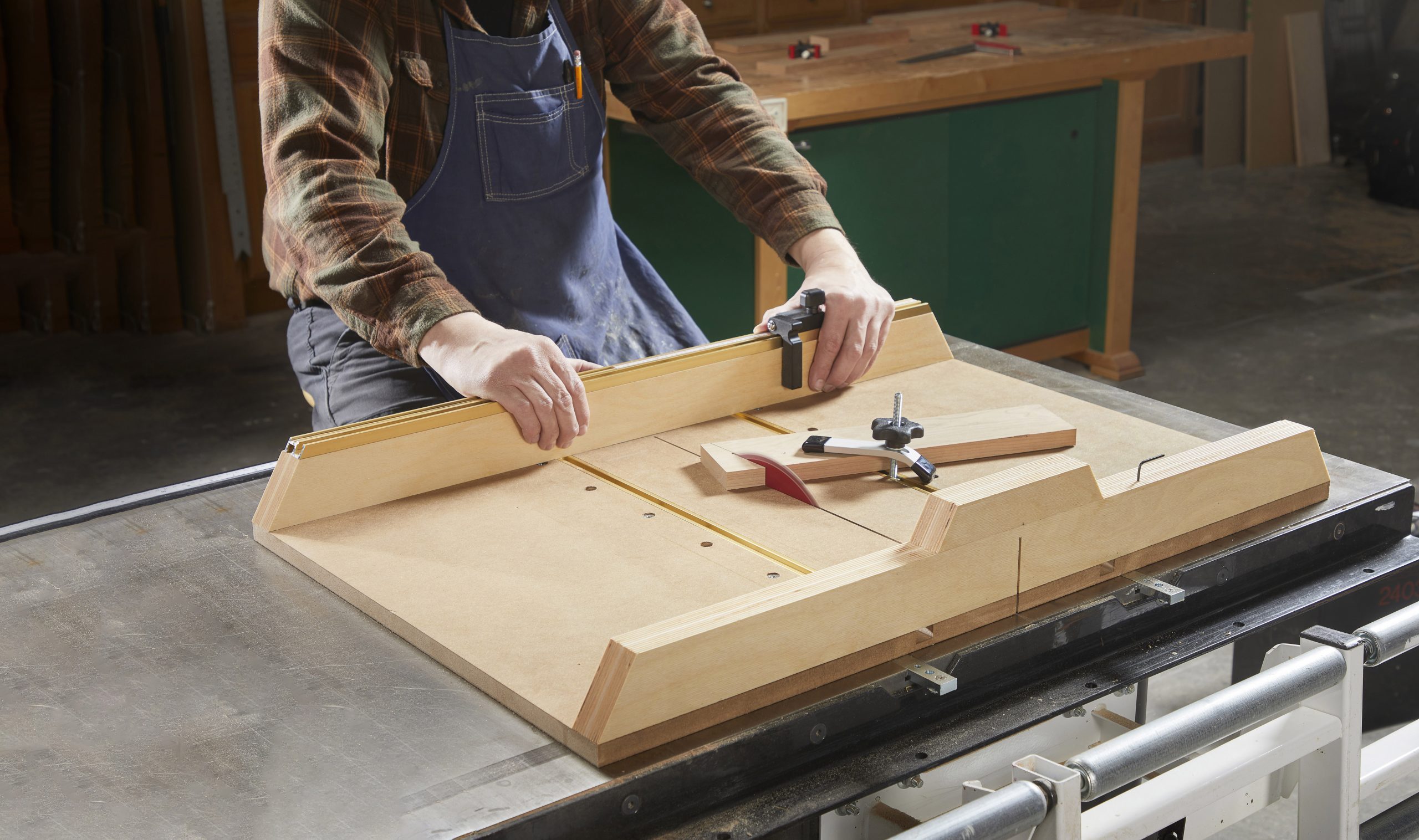 How To Build a Table Saw Crosscut Sled