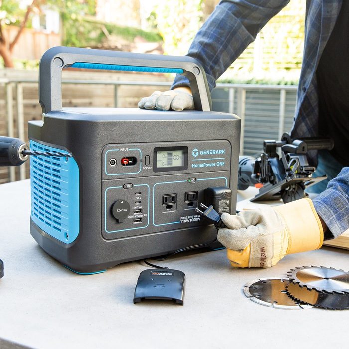 This Portable Generator Can Keep Your Devices Charged Ecomm Via Generark.com