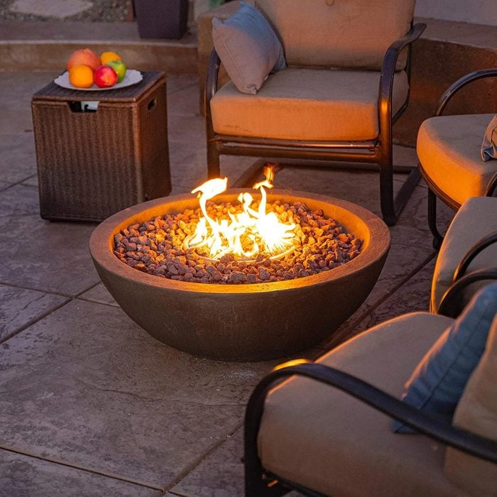7 Best Outdoor Gas Fire Pits For Your Backyard
