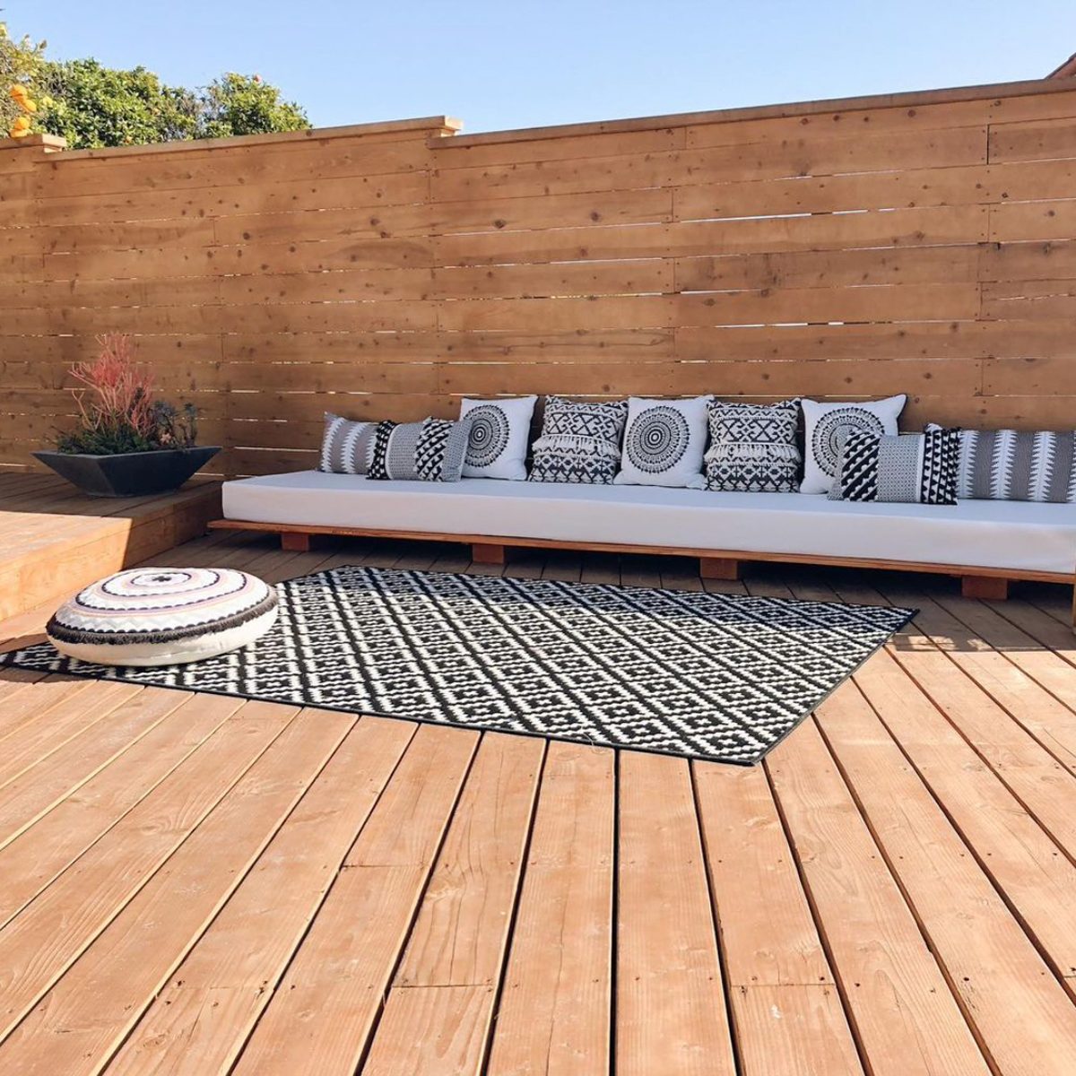 Platform Outdoor Sofa Courtesy Terrasoldesign.co Instagram