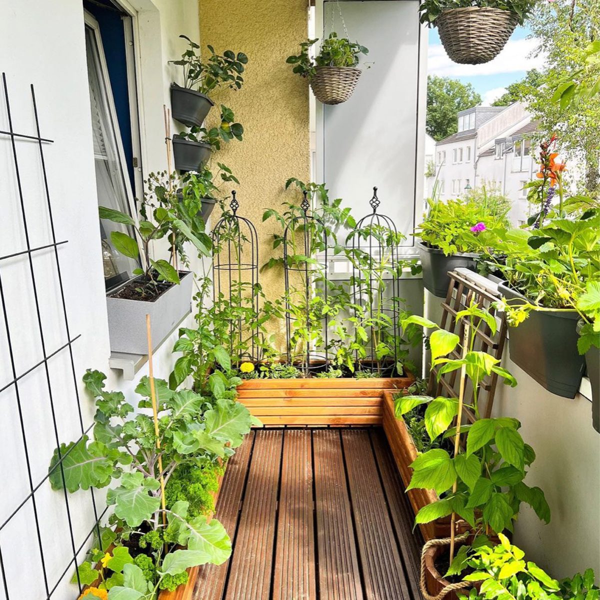 Balcony Garden Design Courtesy @designablehome Via Instagram