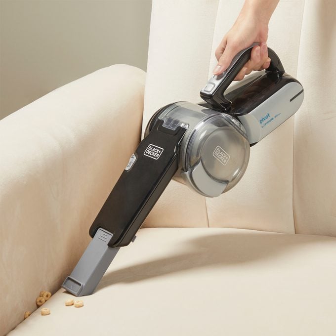 BLACK+DECKER 20-Volt Cordless Car Handheld Vacuum in the Handheld