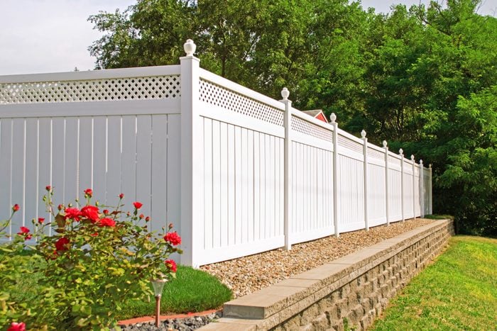 New White vinyl fence