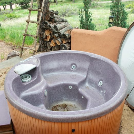 dirty hot tub before cleaning