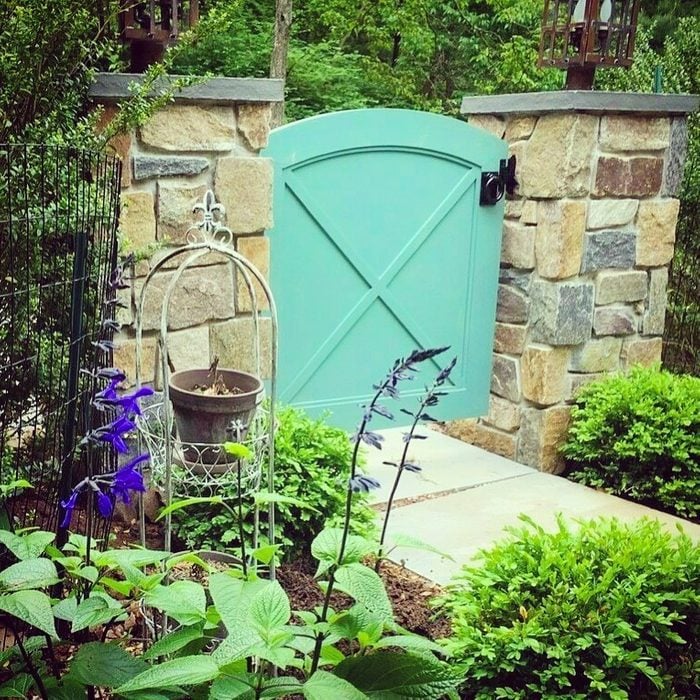 Arched Gate Fence Ecomm Via 360 Hardware Instagram