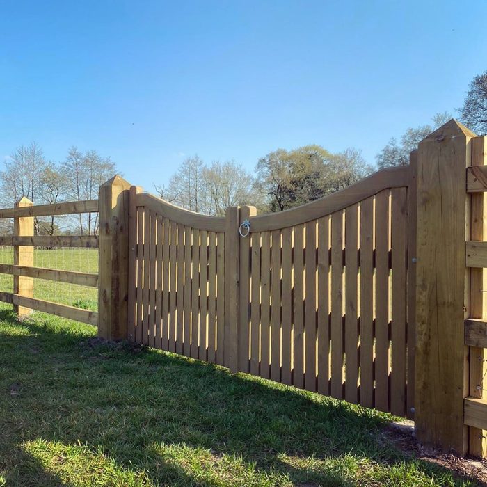 Double Gates Fence Ecomm Via Tattonfencing Instagram