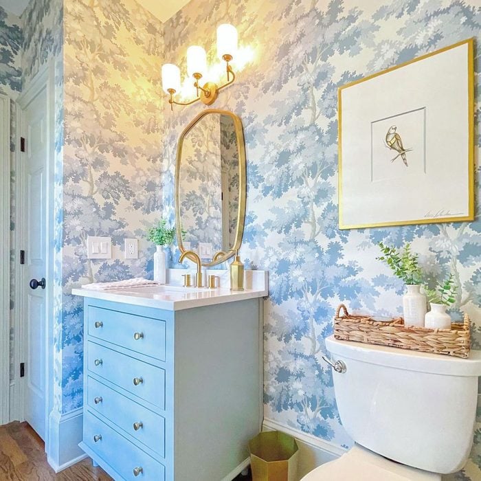 Elegant Blue Bathroom Wallpaper