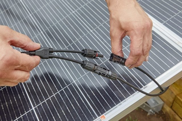 Fh22sep 620 51 014 What To Know About Installing An Off Grid Solar Power System