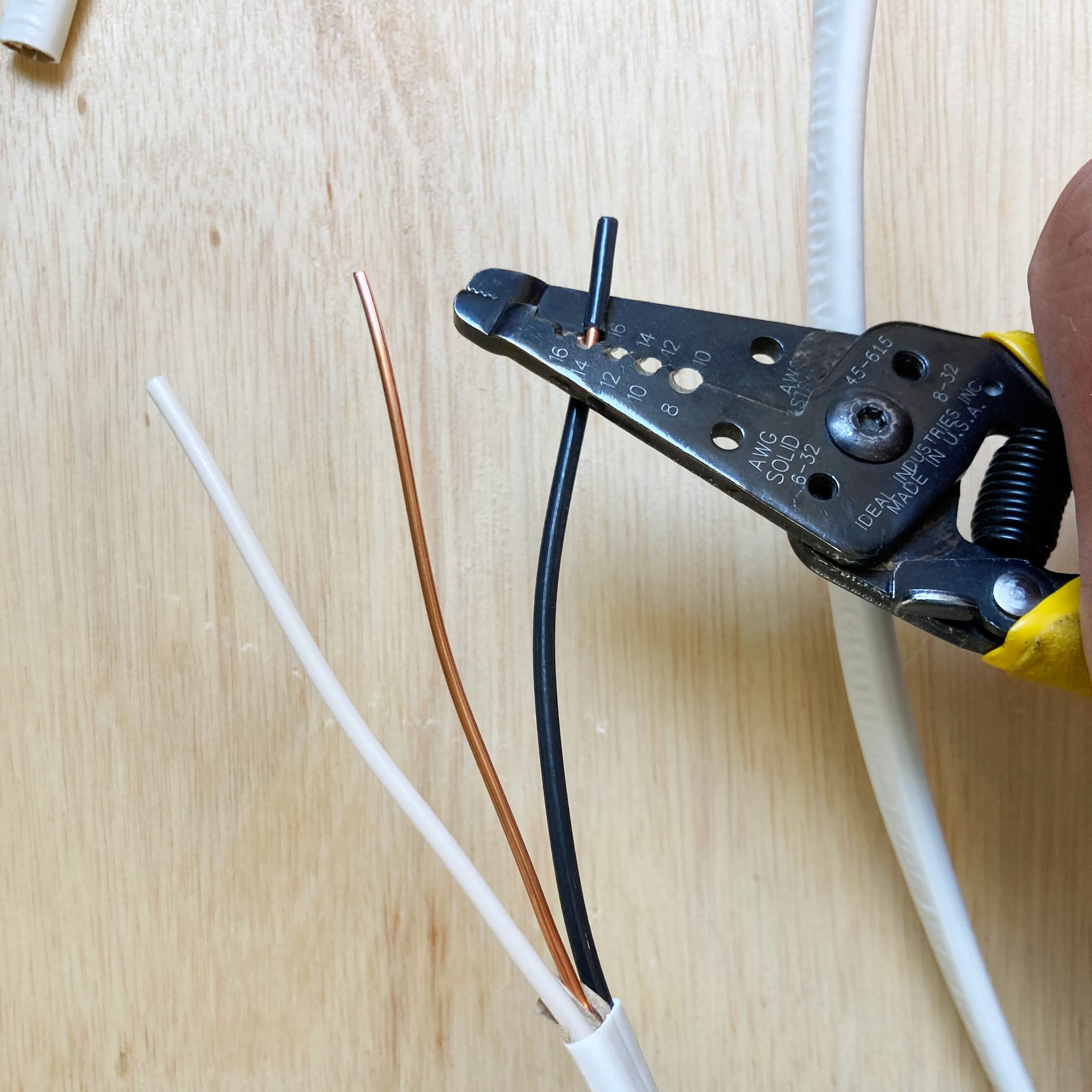 How to Splice Electrical Circuit Wires
