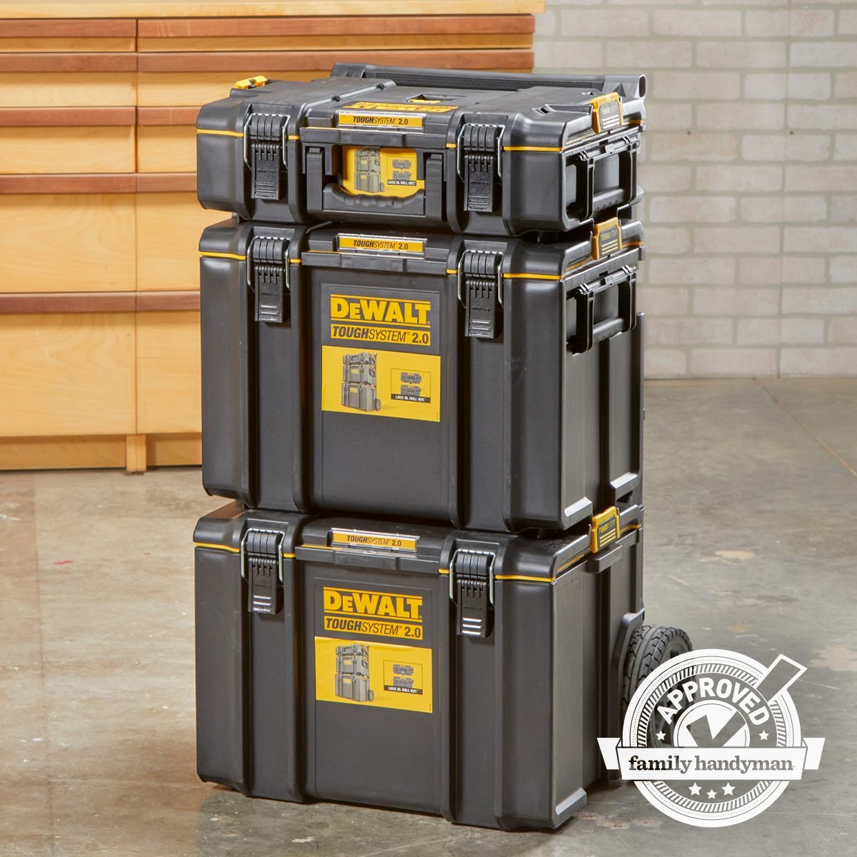 Dewalt Rolling Tool Box: Features, Tested & Reviewed