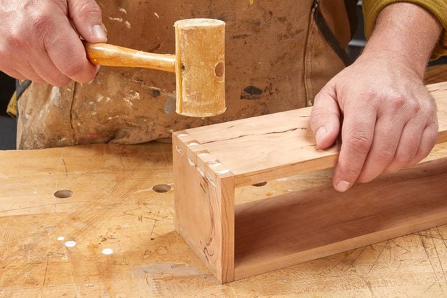Fh23djf 622 50 039 How To Hand Cut Dovetail Joints