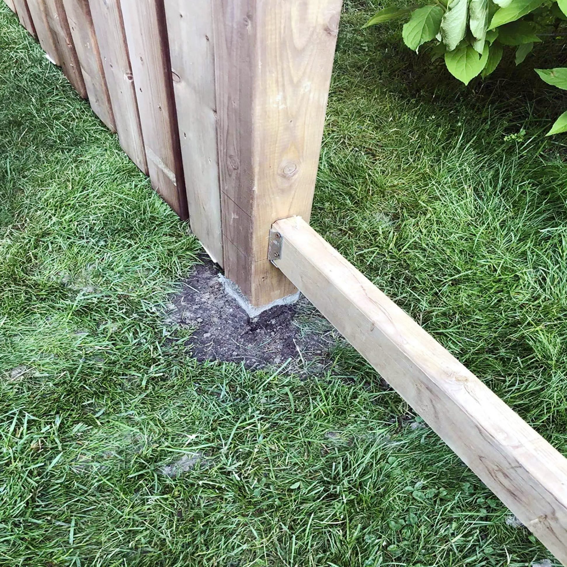 Should You Use Expanding Foam for Setting Fence Posts?