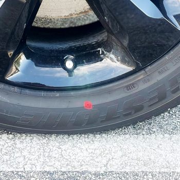 Red Dot On Tires