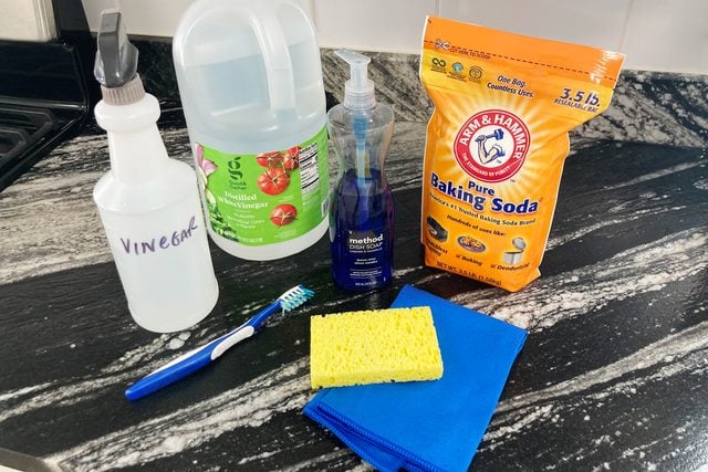 Materials for cleaning