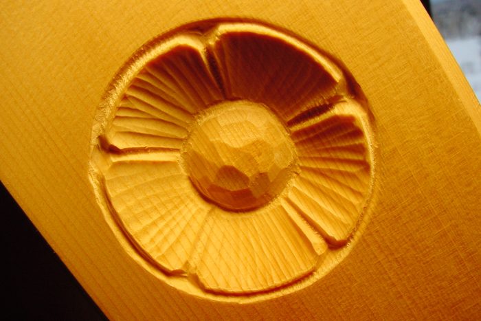 Carving small flower 