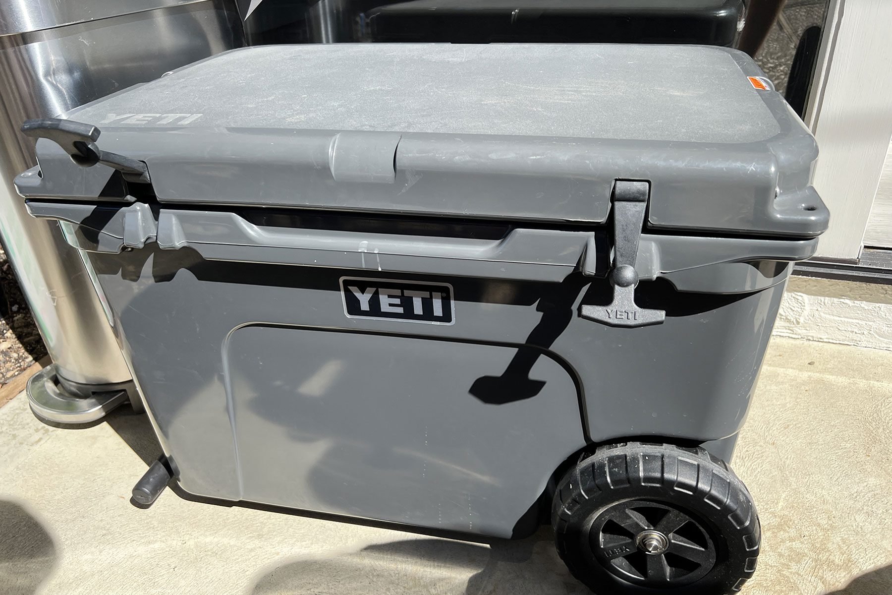Yeti Recalls 1.9 Million Coolers and Cases Over Magnet Problems - The New  York Times