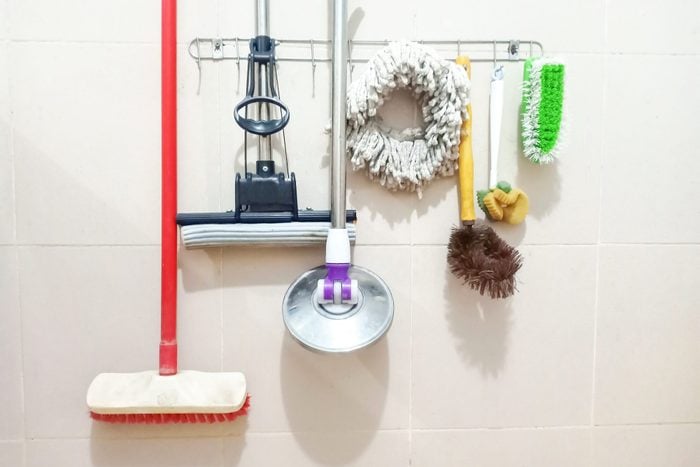 How to Organize Bathroom Cleaning Supplies