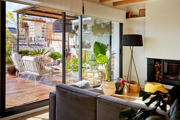 Sunny Living Space in Barcelona Apartment