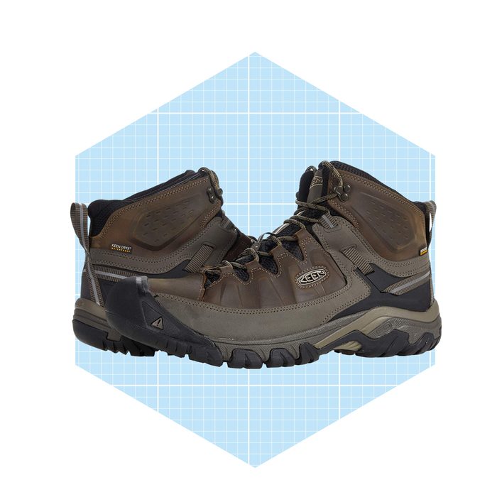 5 Best Hiking Boots for Men: Lightweight, Waterproof, Leather and More
