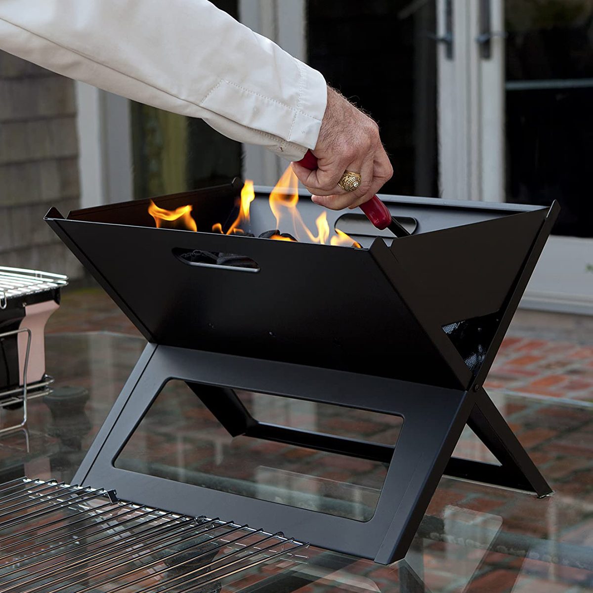 Mw The 8 Best Charcoal Grills Of 2023