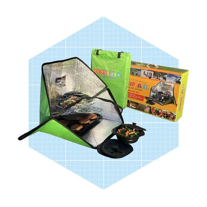 Sunflair Portable Solar Oven Deluxe With Complete Cookware Ecomm Amazon.com